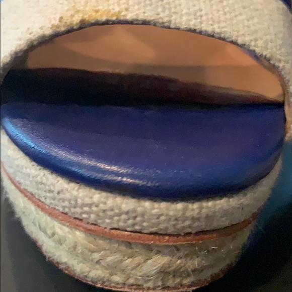 Ann Taylor Briston peep platform, sz 7.5 - Picture 6 of 13